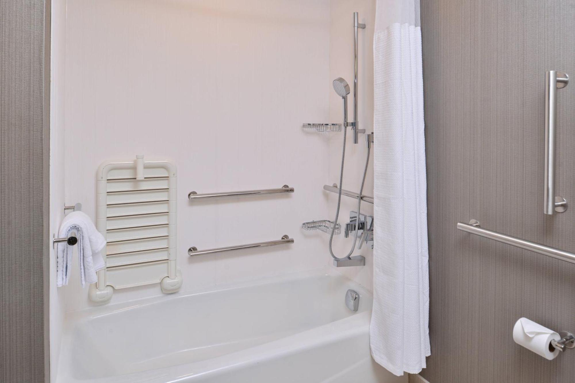 Courtyard Kansas City אוליית מראה חיצוני תמונה